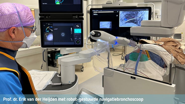 Erik vd Heijden met navigatiebronchoscoop